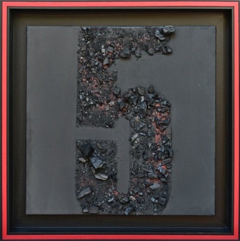 5 Red Particles